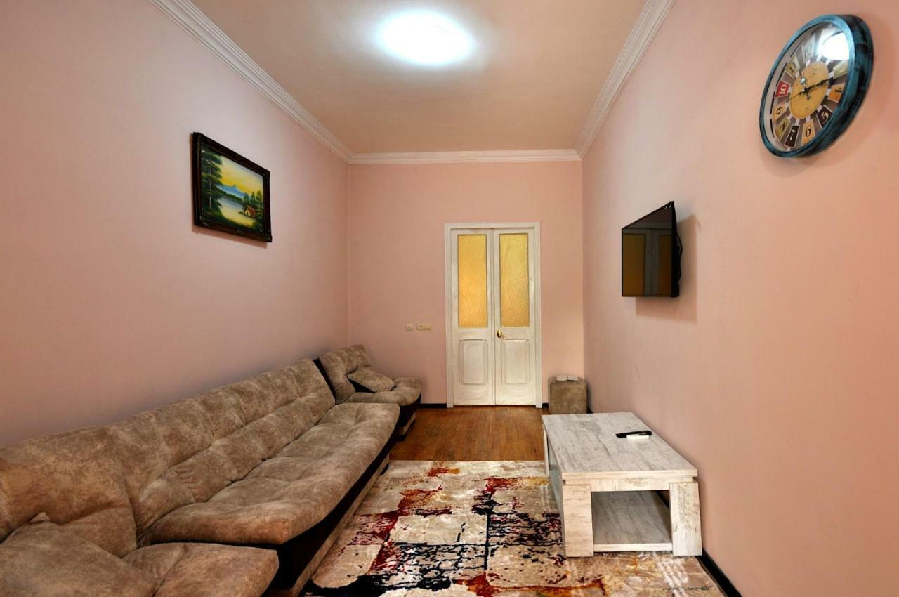 Dani Home Tbilisi Exteriör bild